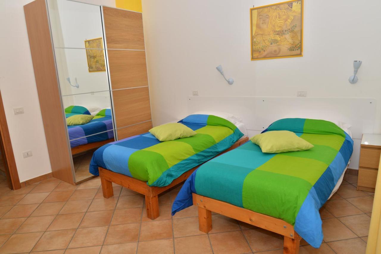 Casa Lungomare Bed and Breakfast Salerno Exteriör bild